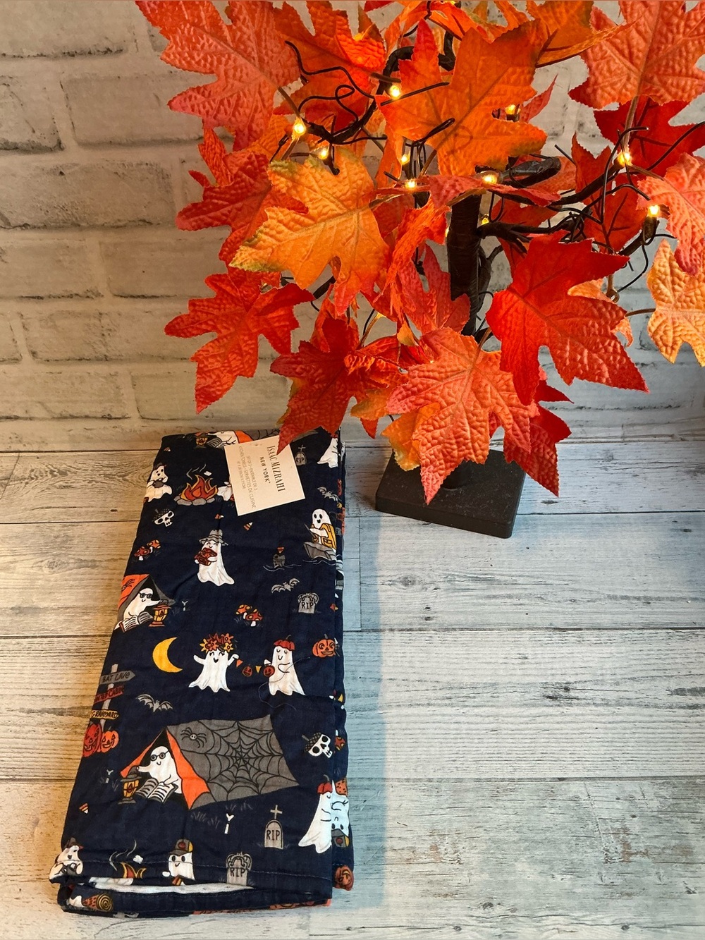 Isaac Mizrahi 3-Pack New York Ghosts Camping Kitchen Towels - 18x28"